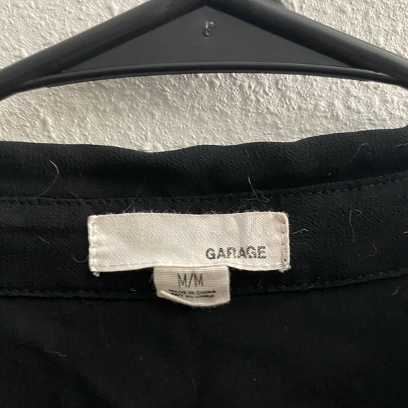 Sleeveless Button Down - Picture 3 of 3